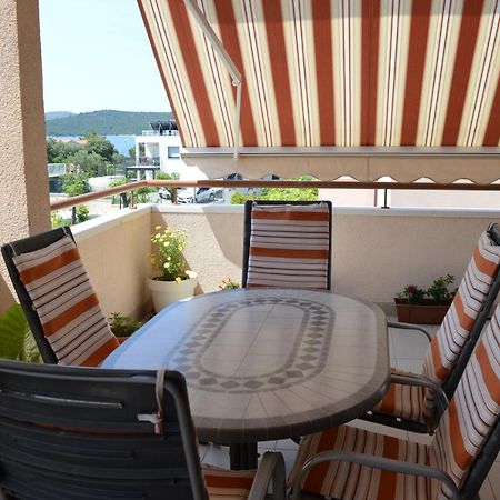 Apartment Svrco Zaboric Esterno foto