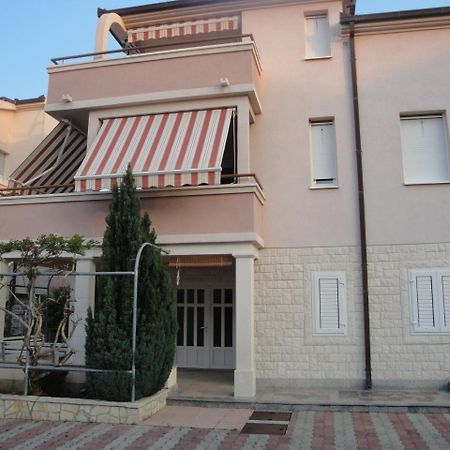 Apartment Svrco Zaboric Esterno foto