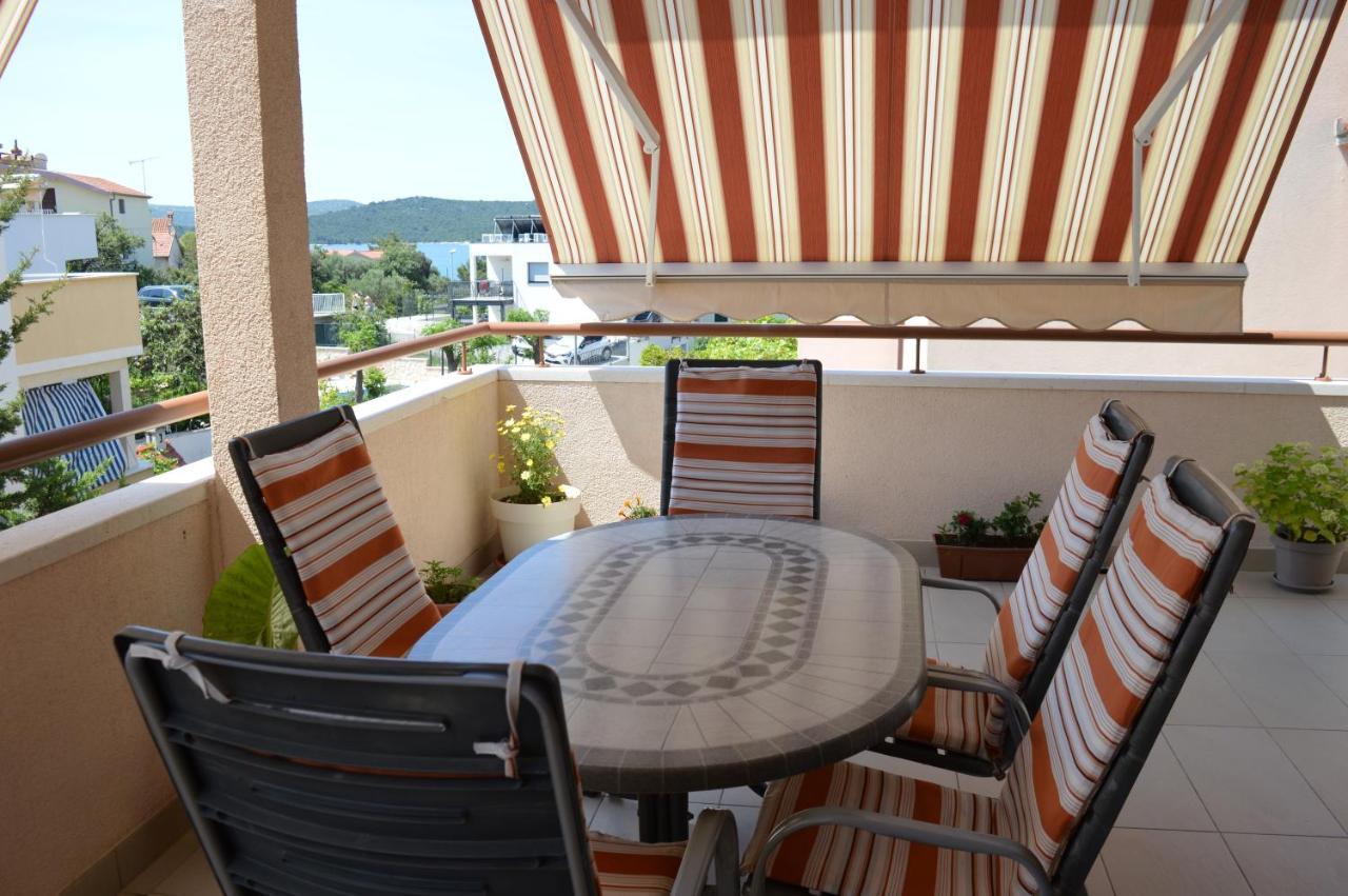 Apartment Svrco Zaboric Esterno foto