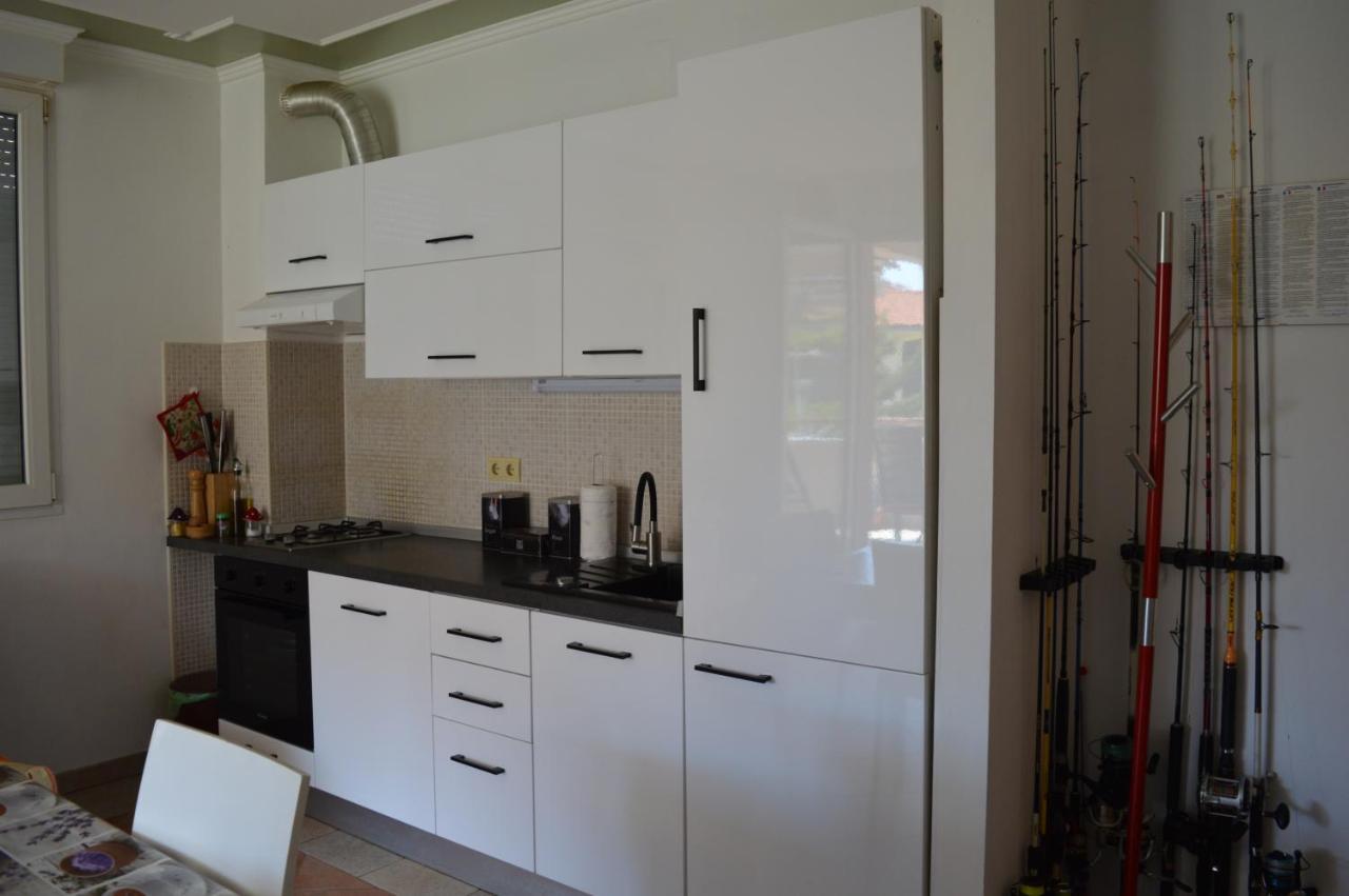 Apartment Svrco Zaboric Esterno foto