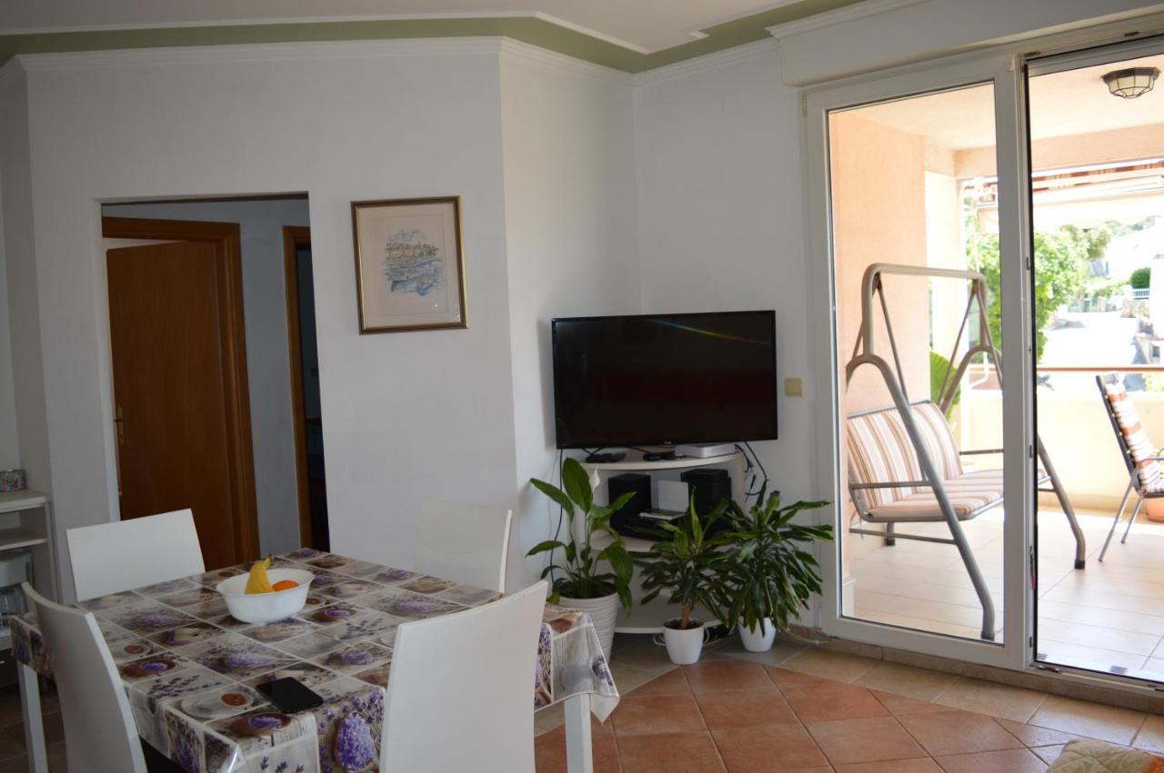 Apartment Svrco Zaboric Esterno foto